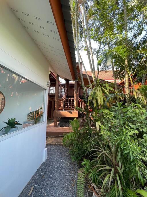 Ban Pairoj By Siam Modern Guesthouse Nai Yang Exterior photo